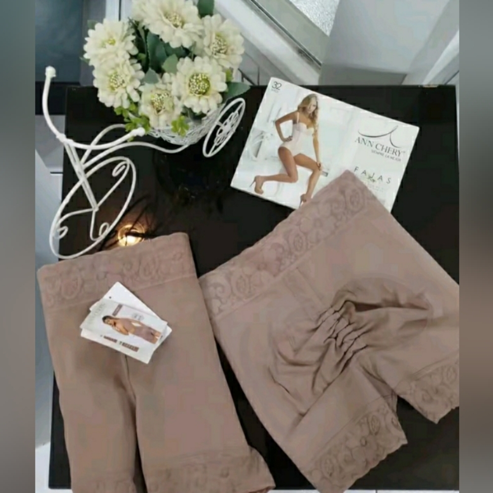 Ann Chery High-Waist Shapewear Shorts in Taupe Colombiana